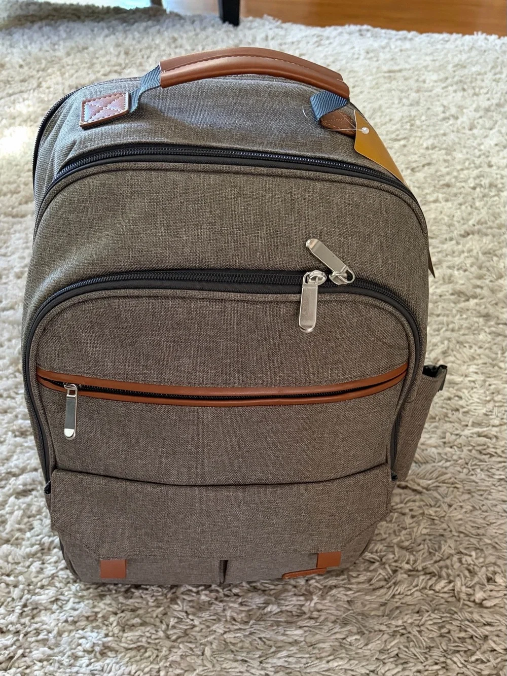 Brown/Tan Canvas Picnic Backpack with Service for 4